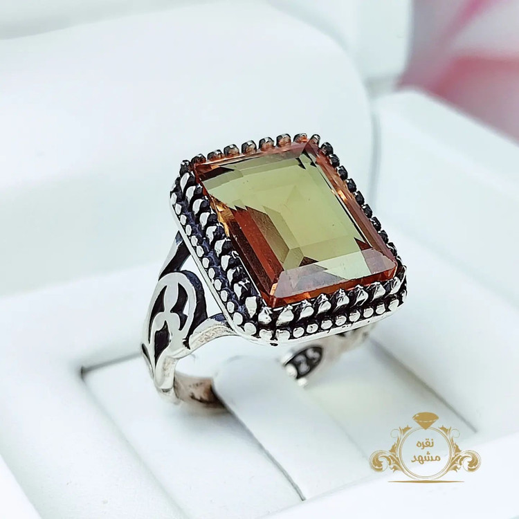 انگشتر مردانه الکساندریت طرح رهبری