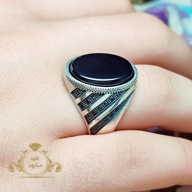 انگشتر مردانه عقیق سیاه