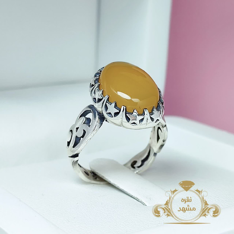 انگشتر عقیق زرد شرف الشمس