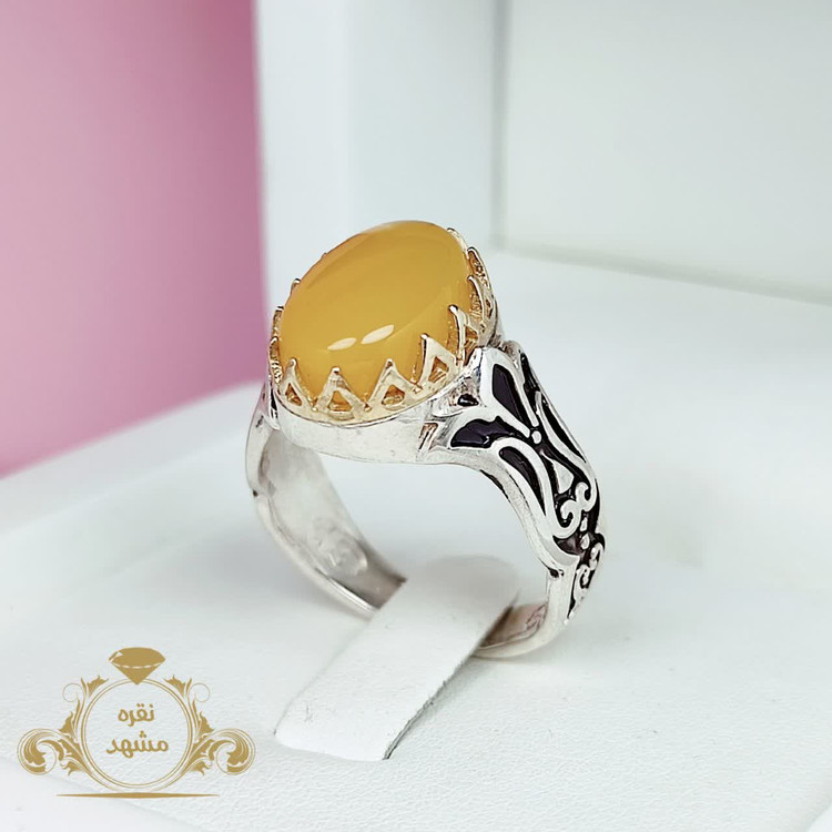 انگشتر عقیق زرد شرف الشمس