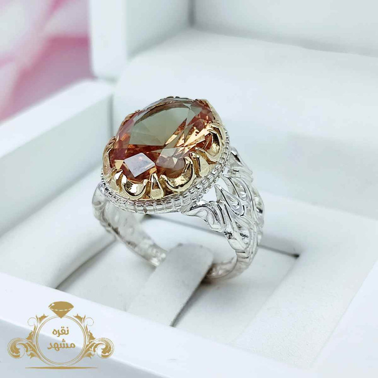 نگین الکساندریت