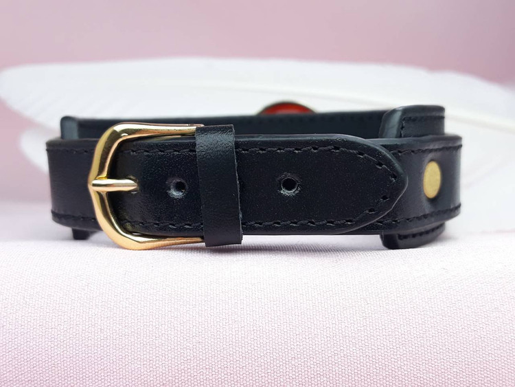 دستبند چرمی