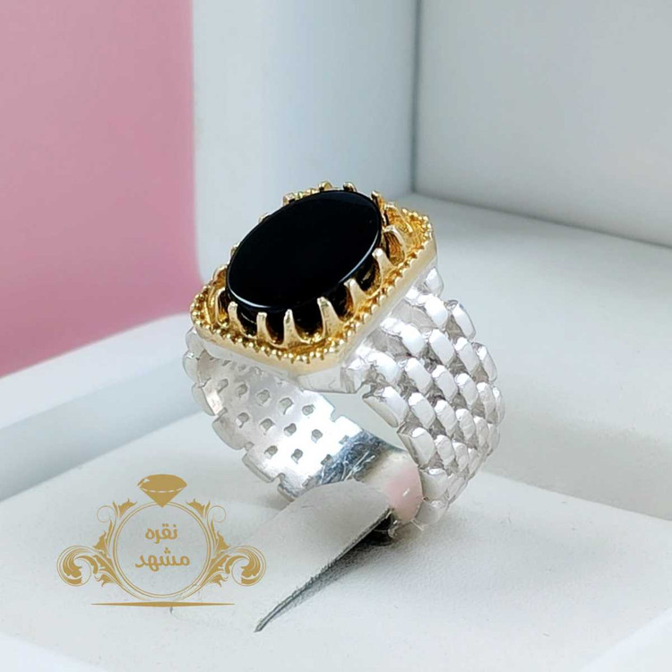 انگشتر عقیق سیاه