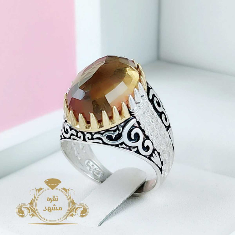 انگشتر الکساندریت