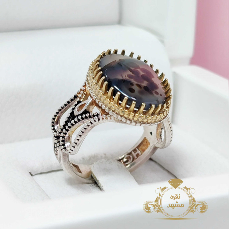 انگشتر طرح لاله