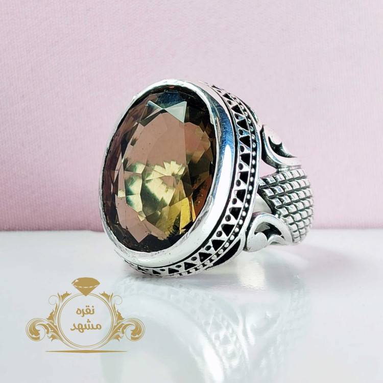 انگشتر الکساندریت