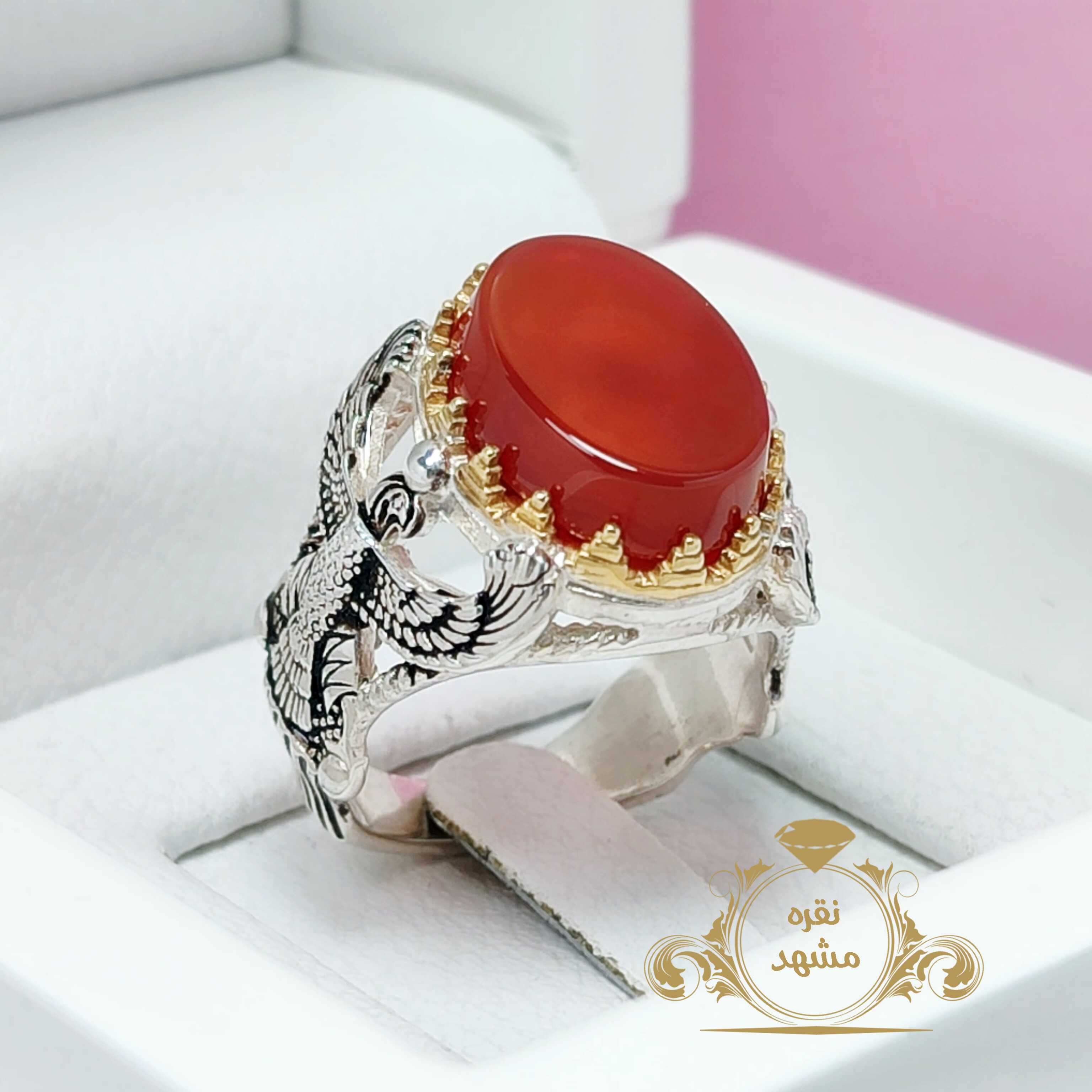 انگشتر عقیق سرخ