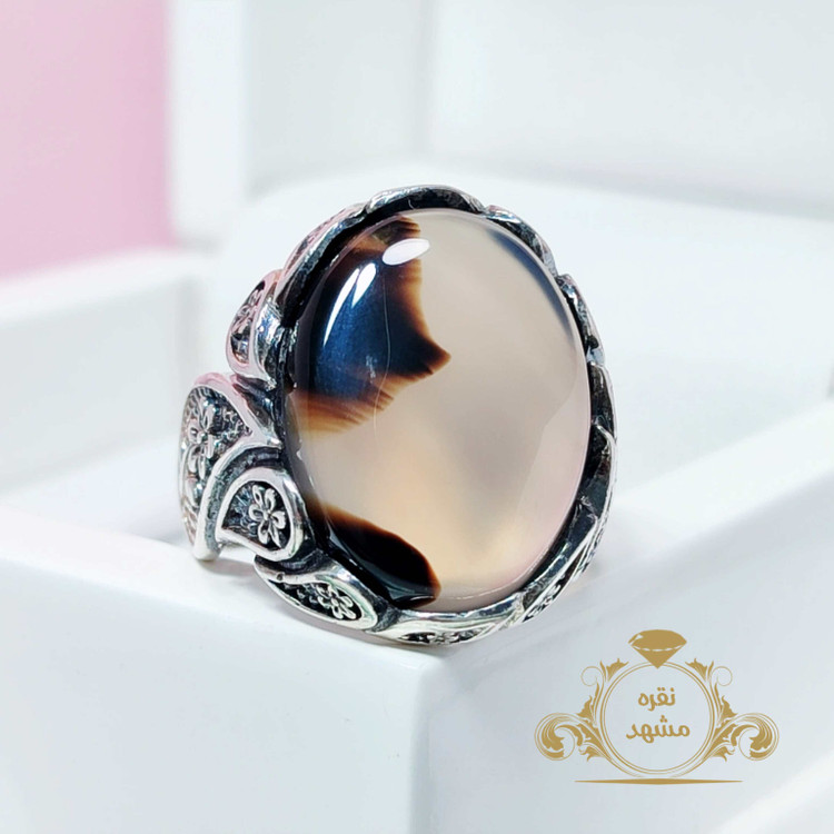 انگشتر عقیق شجر اصلی