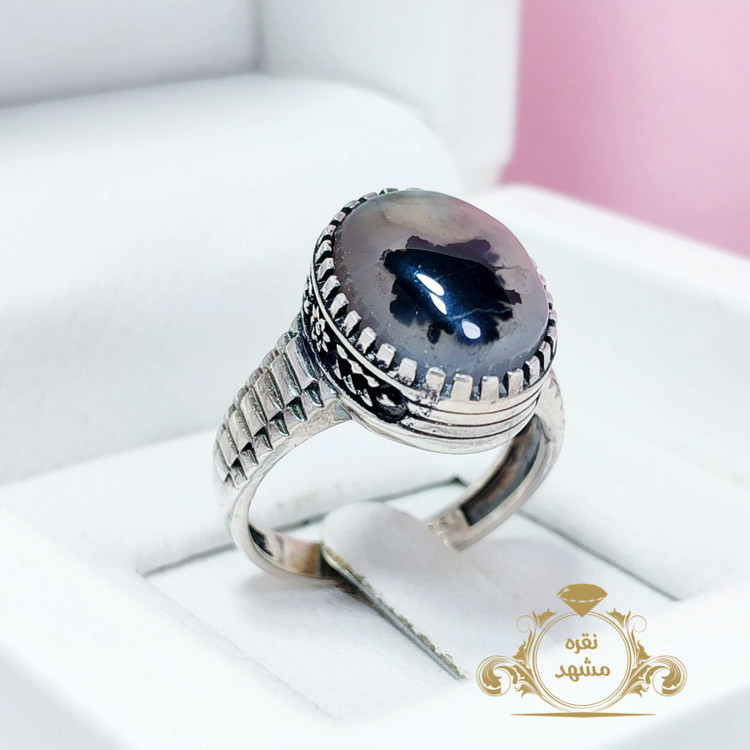 انگشتر شجر برگ انجیری