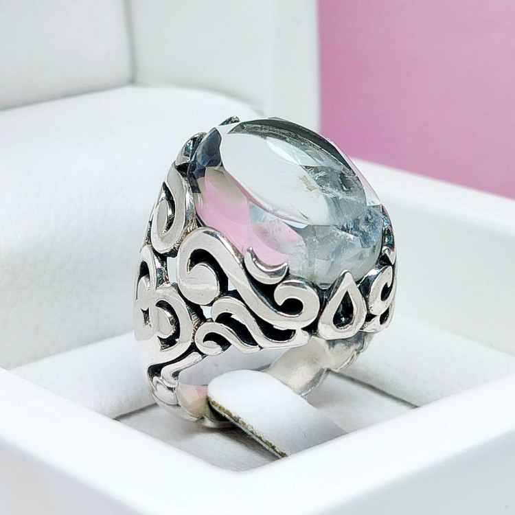 انگشتر در نجف