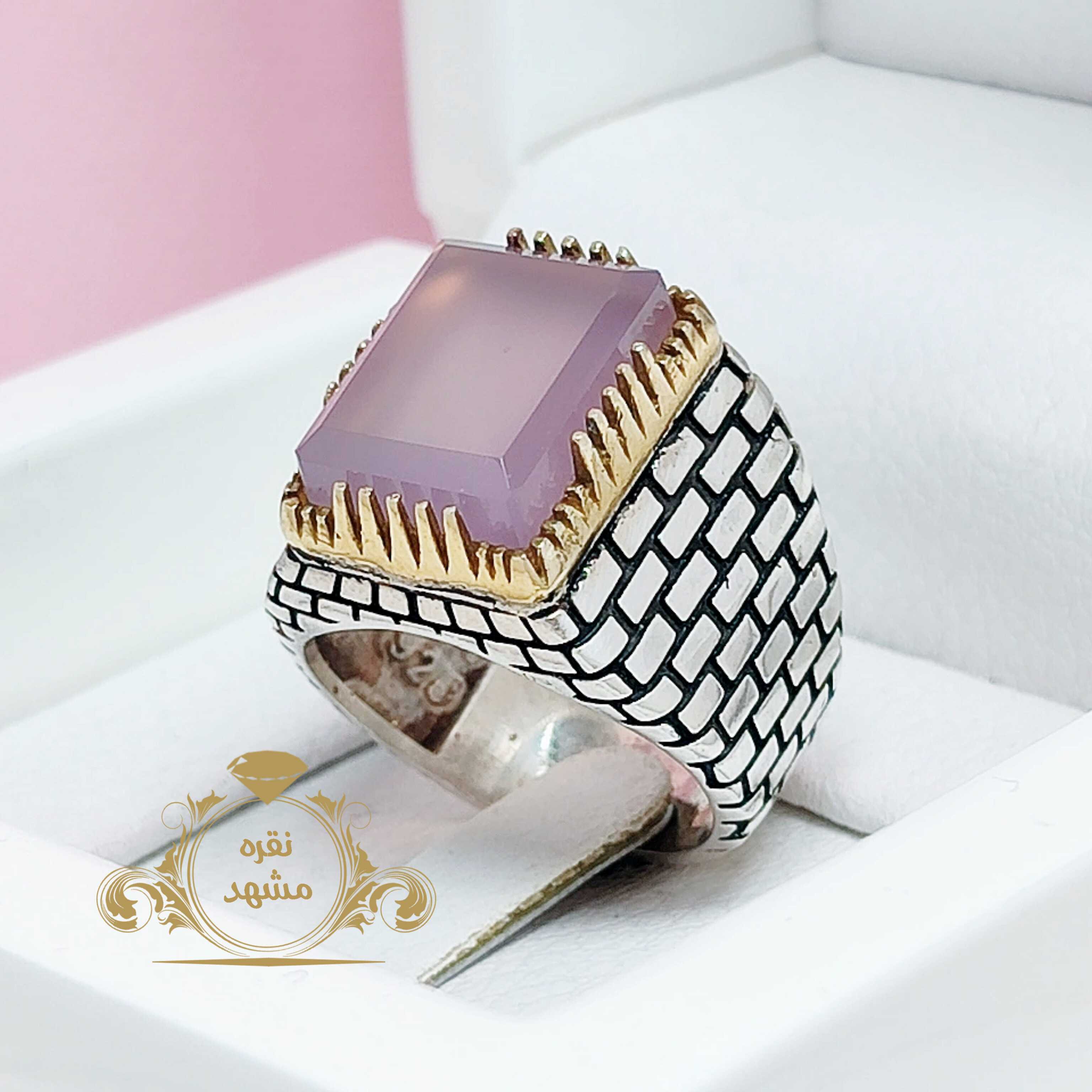 عقیق سوسنی چهارگوش مدل آجری