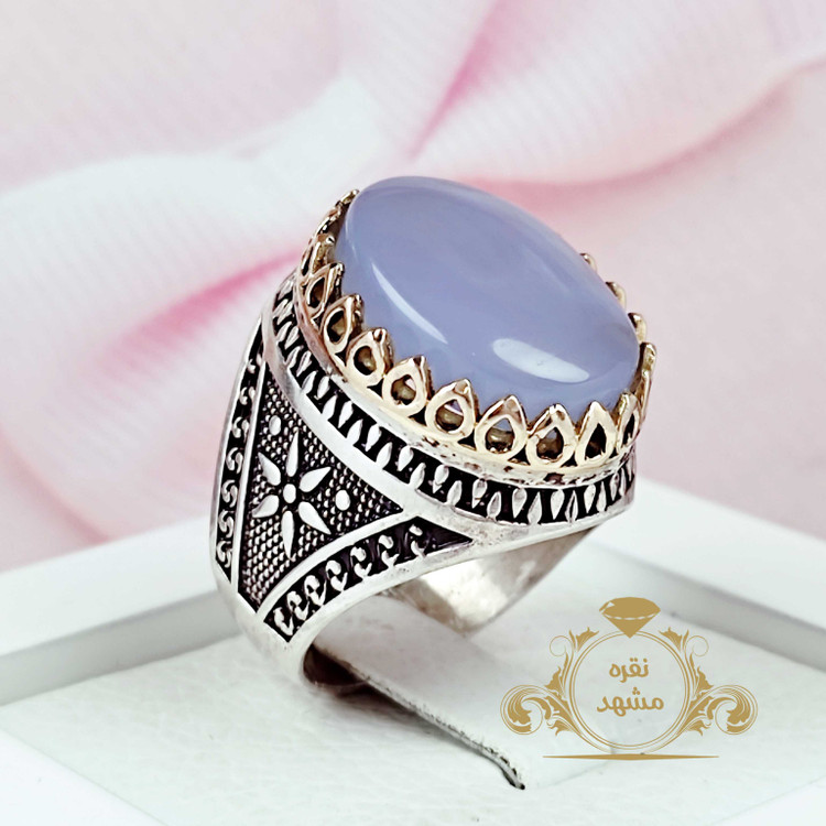 انگشتر مردانه عقیق کبود خوشرنگ یمنی تراش