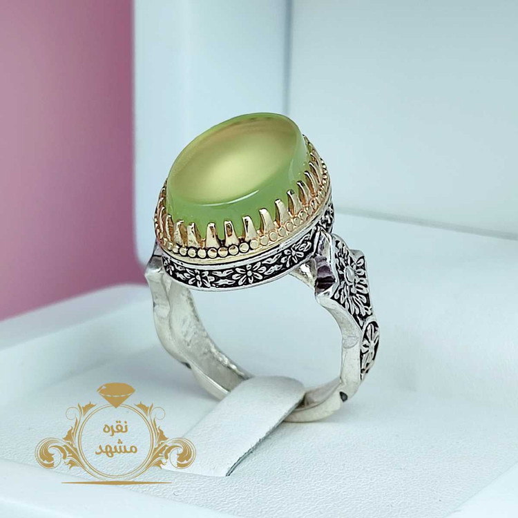 انگشتر مردونه عقیق سبز کاهویی خوشرنگ