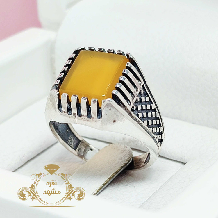انگشتر خاص مردانه عقیق زرد معدنی چهارگوش