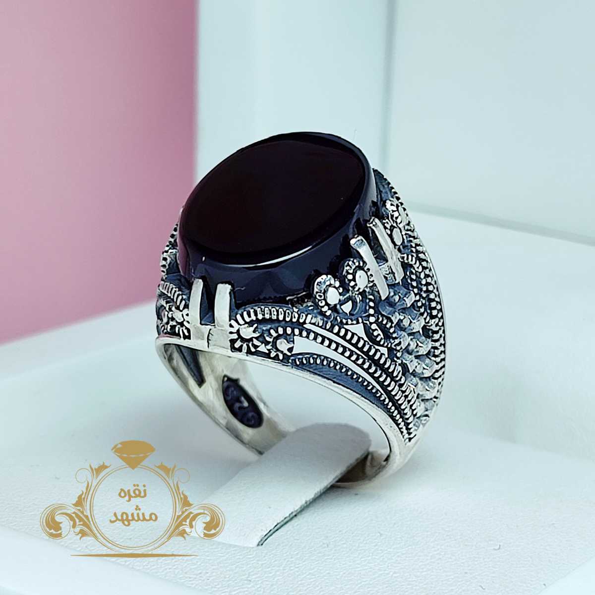 انگشتر عقیق سیاه یا مشکی مردانه رکاب ظریف