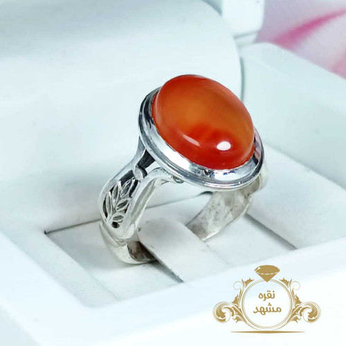 انگشتر زیبای عقیق یمنی اصل مدل لاله