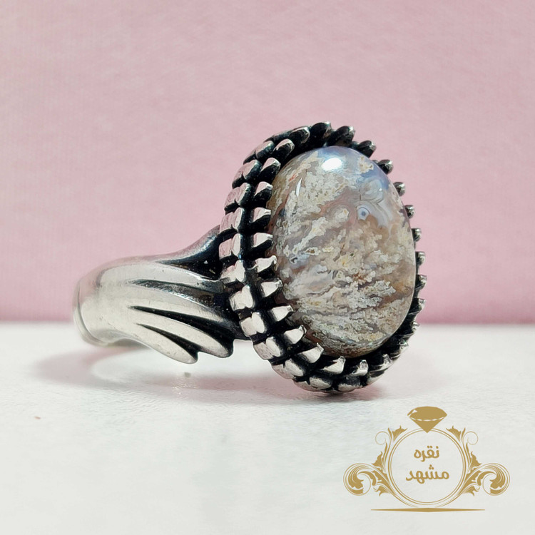 انگشتر دست و دلبر شجر مردانه شجر ظریف