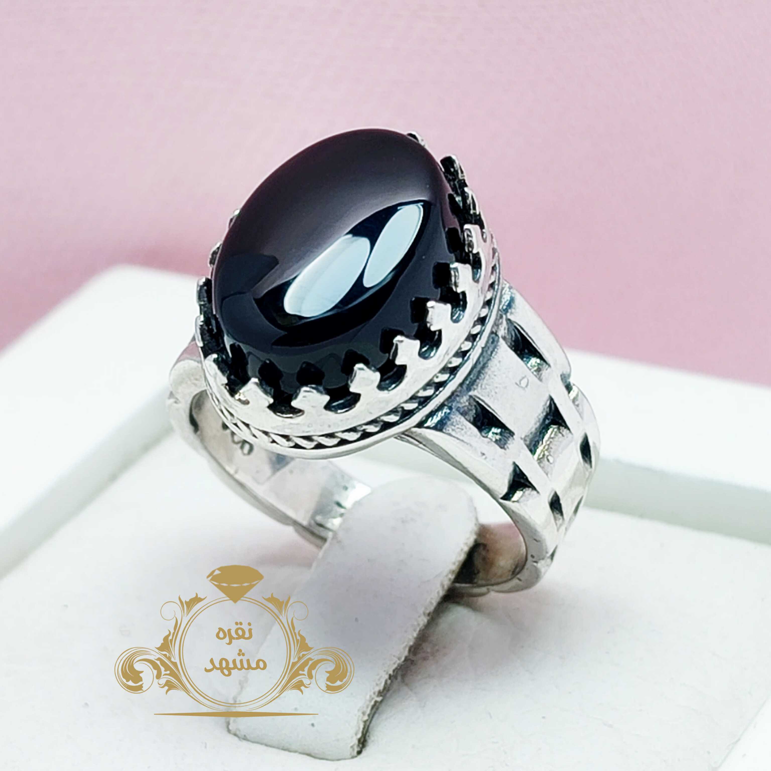 انگشتر عقیق سیاه مردانه یا عقیق مشکی مذدانه