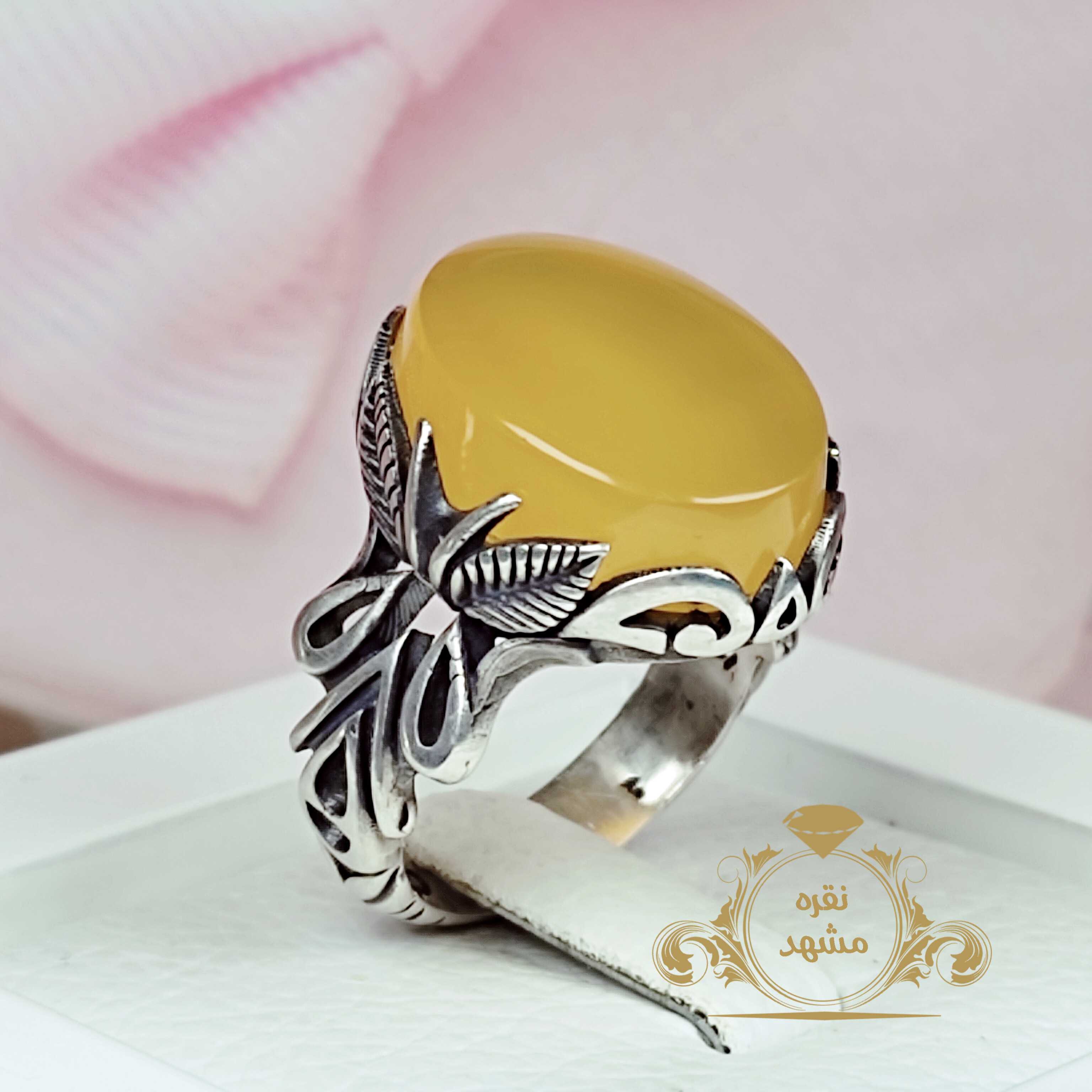 انگشتر عقیق زرد مردانه مدل شاپرک