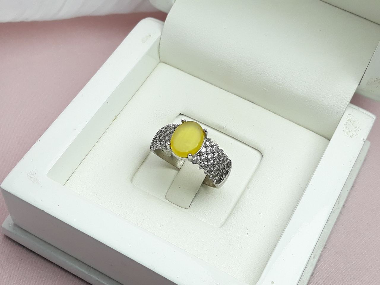 انگشتر نقره زنانه عقیق زرد روکش رادیوم