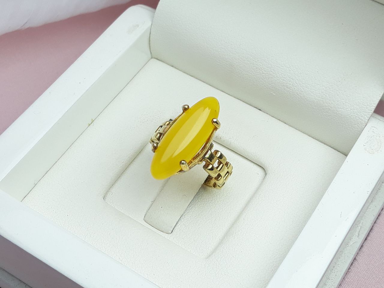 انگشتر زنانه عقیق زرد روکش طلایی خاص