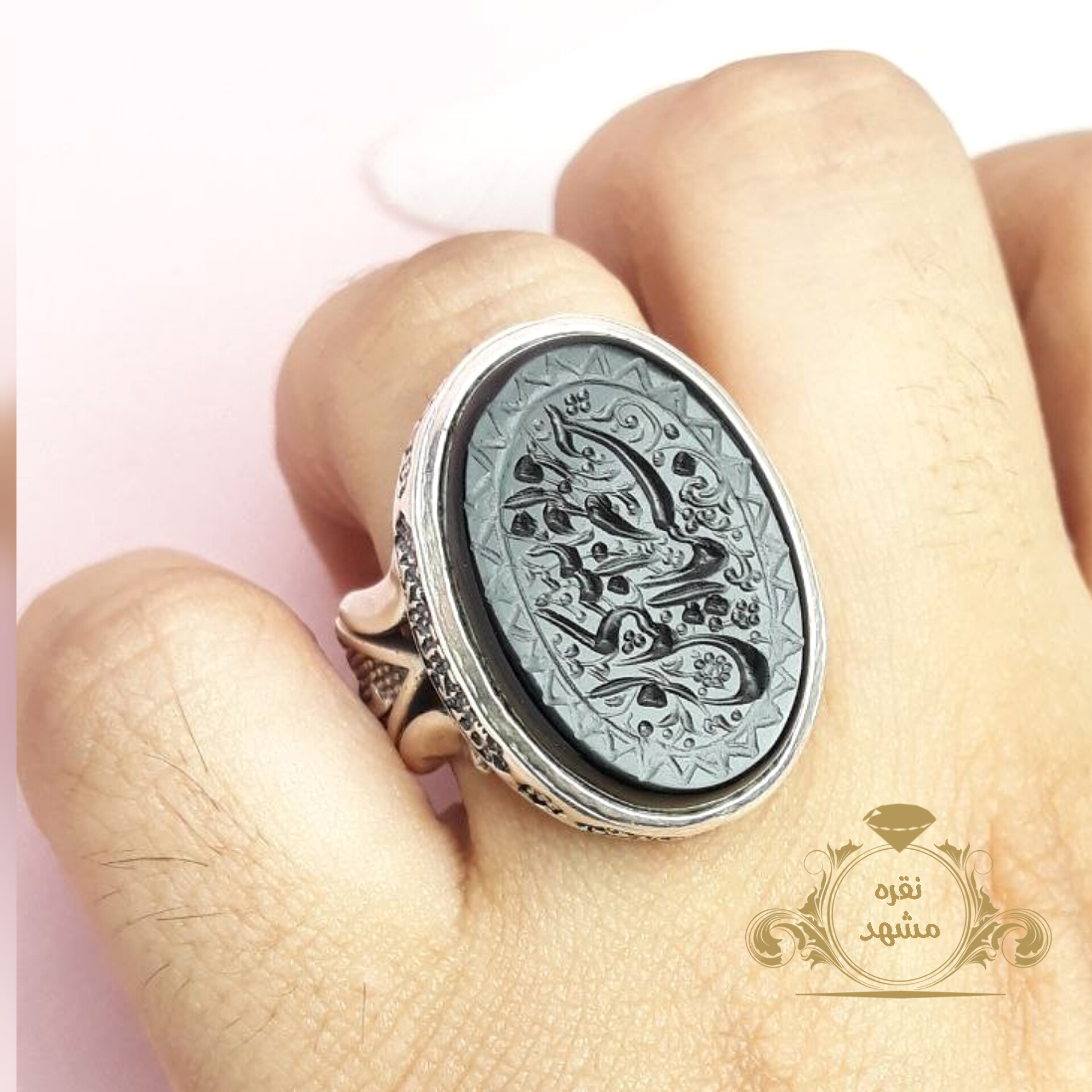 انگشتر نقره مردانه عقیق سیاه ذکر حسبنا الله و نعم الوکیل