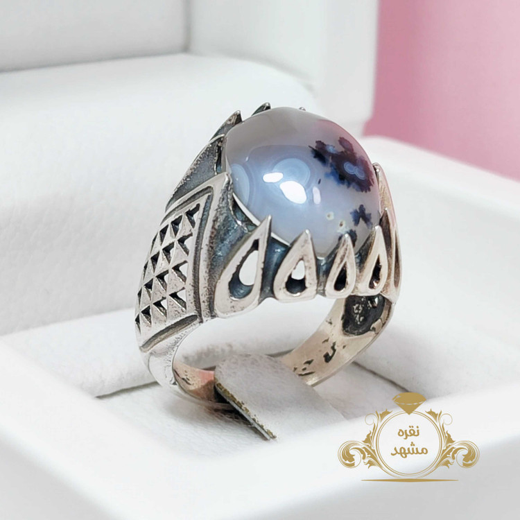 شجر خاص و تک عقیق سفید شجری