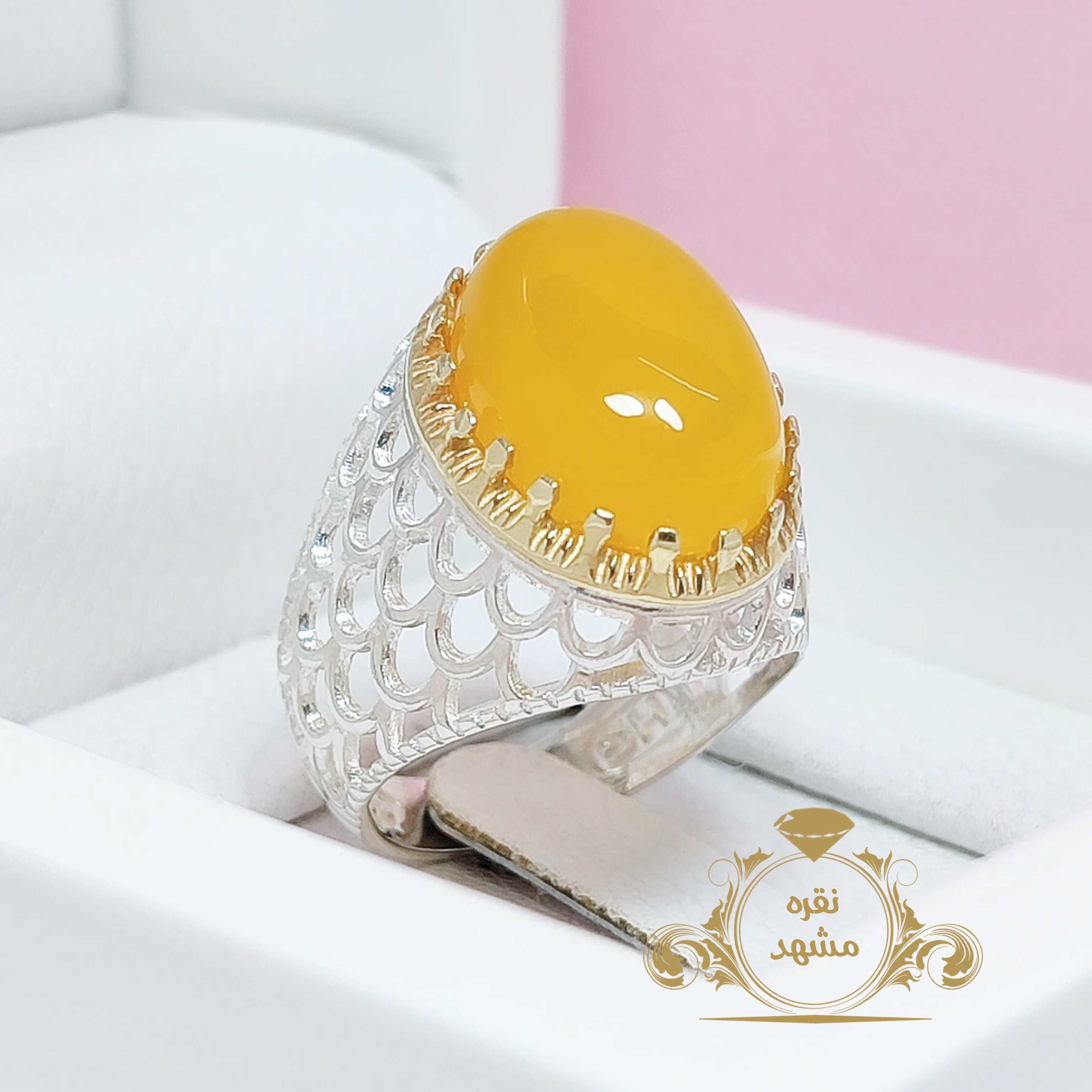 انگشتر مردانه عقیق زرد دامله سبک وزن