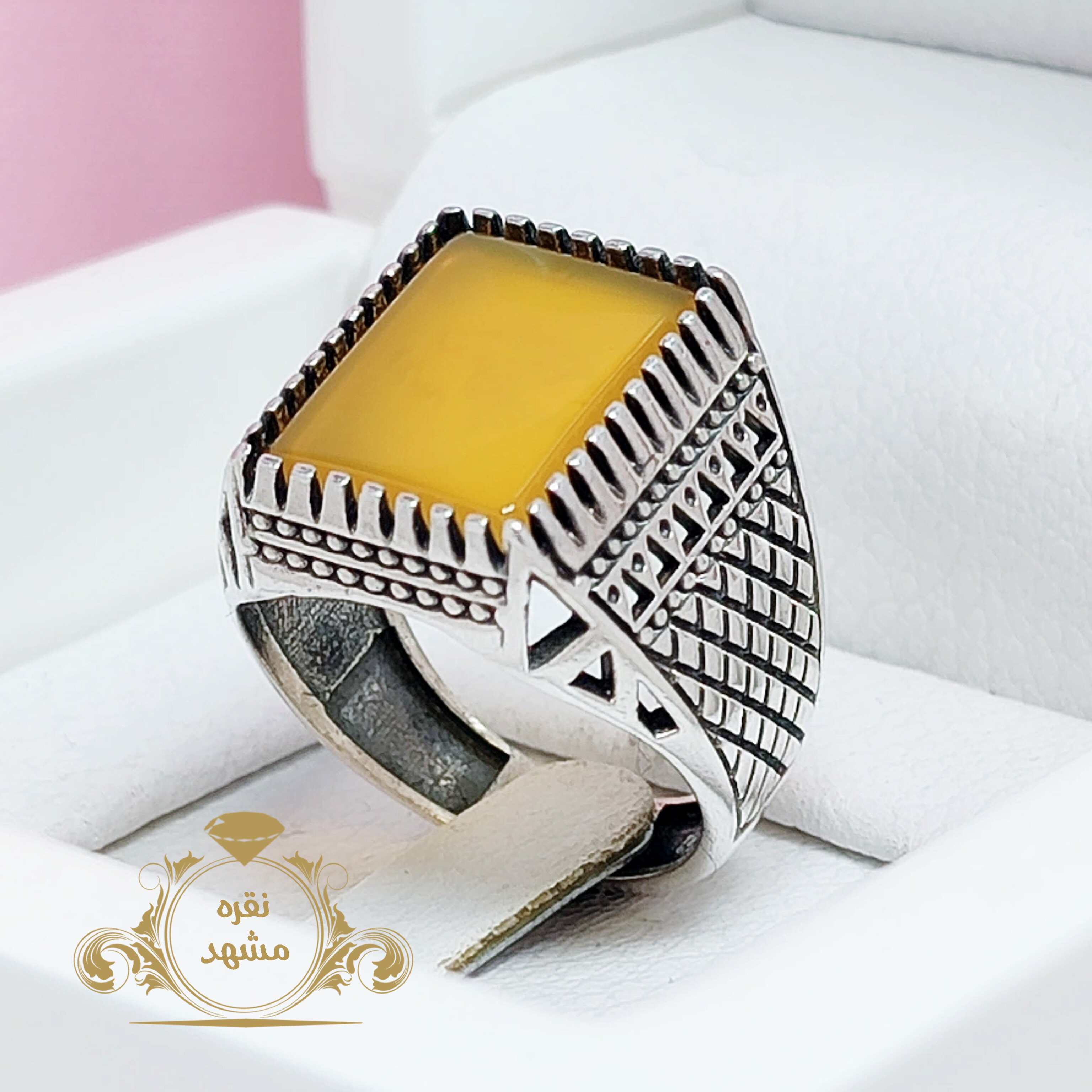 انگشتر مردانه عقیق زرد چهارگوش مدل حصیری