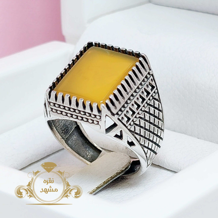 انگشتر مردانه عقیق زرد چهارگوش مدل حصیری