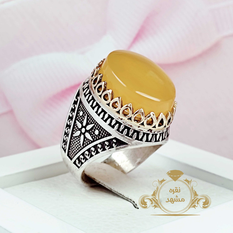 انگشتر مردانه نقره با نگین عقیق زرد
