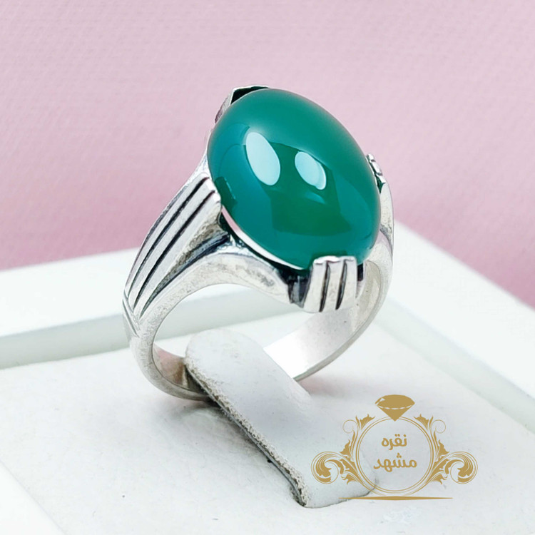 انگشتر اسپرت مردانه عقیق سبز معدنی مدل شیاری