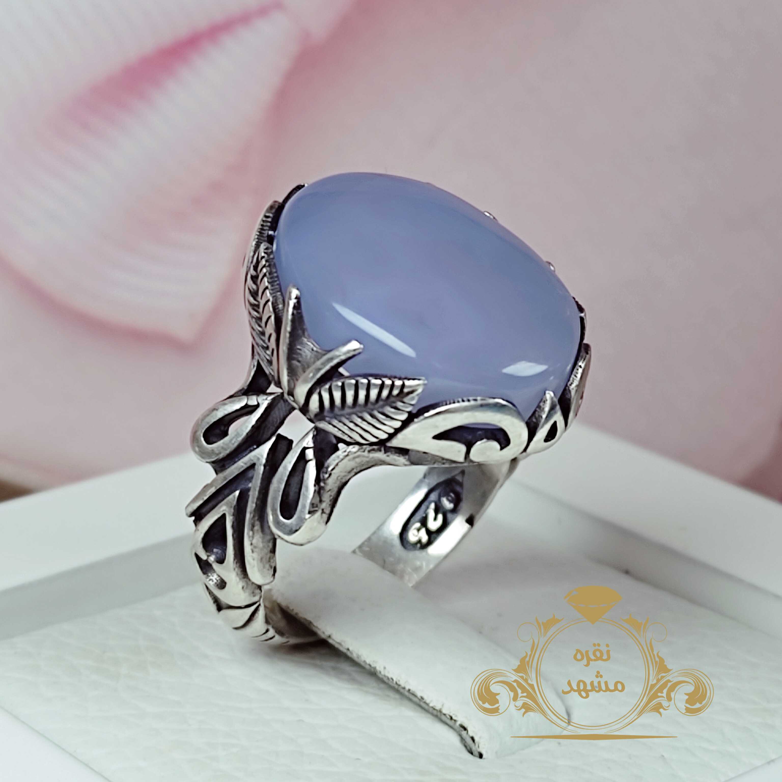 انگشتر عقیق کبود رگه دار مدل شاپرک اصل