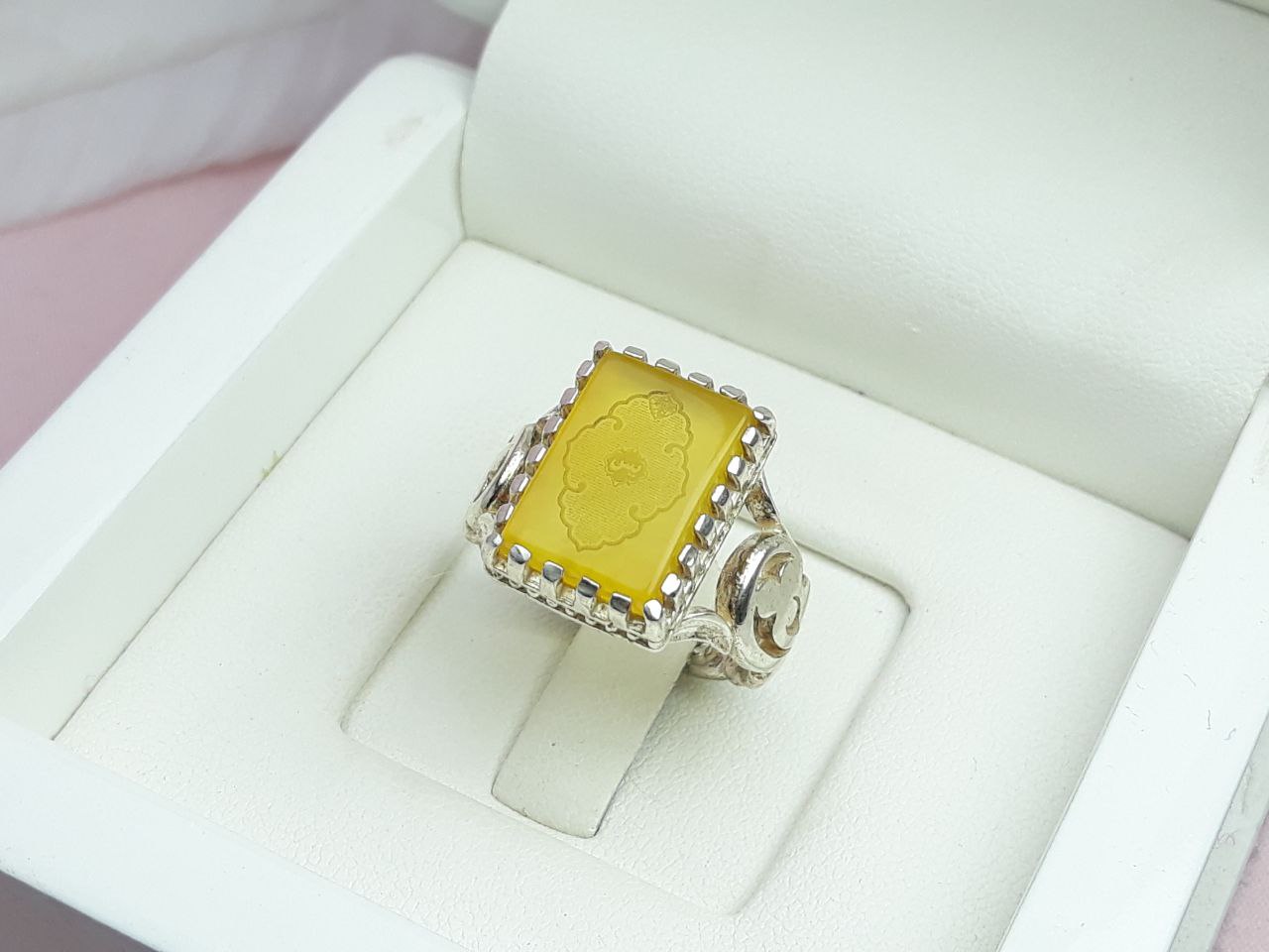 سوره یاسین انگشتر رهبری عقیق زرد اصل