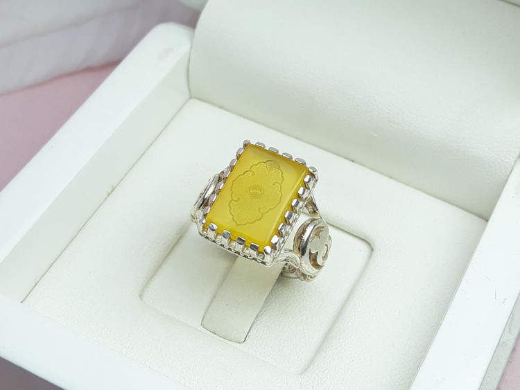 سوره یاسین انگشتر رهبری عقیق زرد اصل