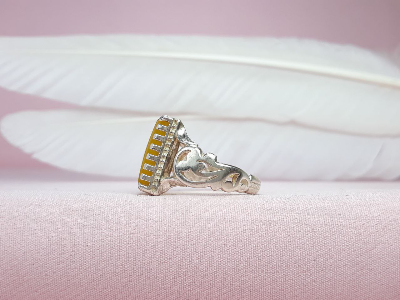 انگشتر مردانه سوره یس مدل رهبری عقیق زرد اصل