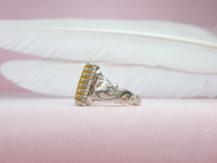 انگشتر مردانه سوره یس مدل رهبری عقیق زرد اصل