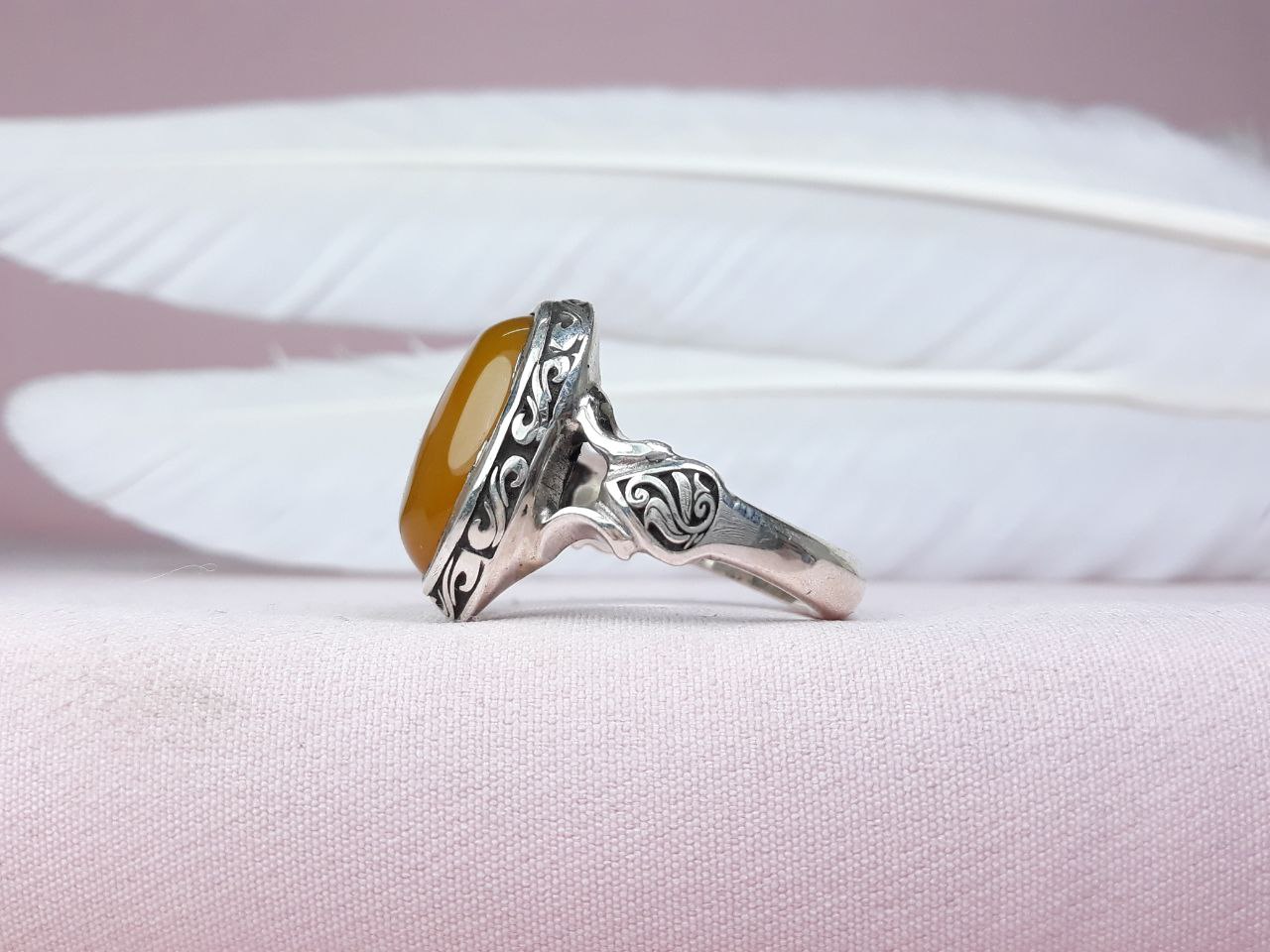 انگشتر مردانه دستساز عقیق زرد حرز امام جواد