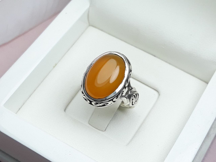 انگشتر مذهبی مردانه دستساز عقیق زرد حرز امام جواد