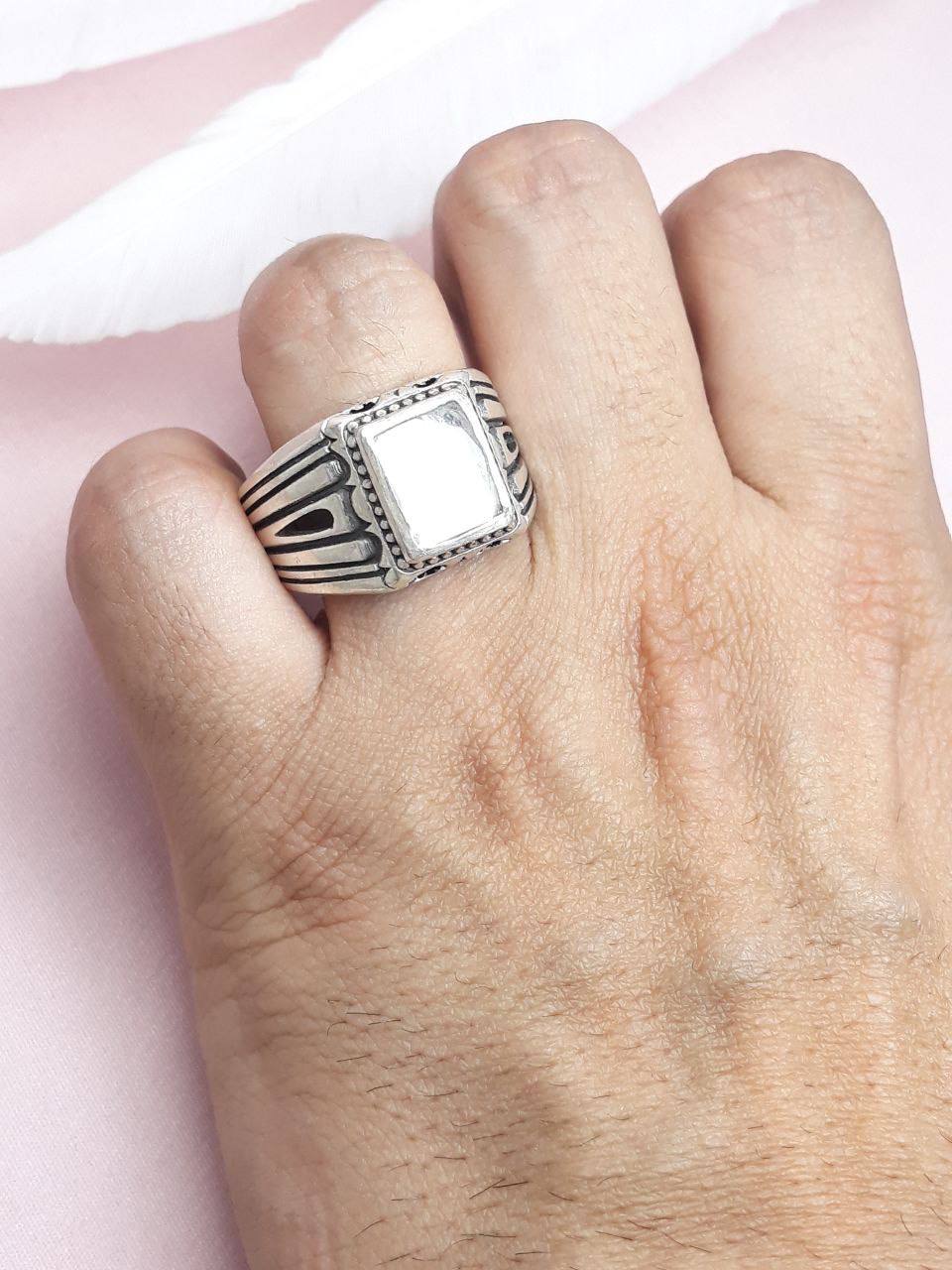 انگشتر در نجف اصلی تراش جواهر چهار گوش