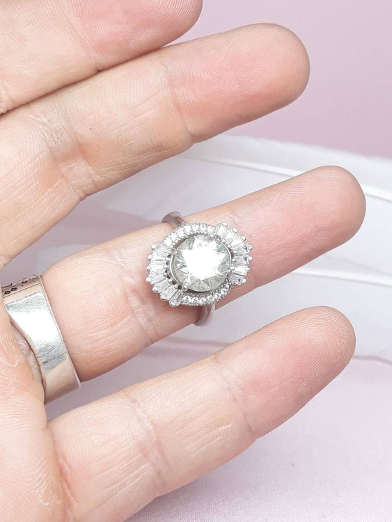 انگشتر زنونه اصلی نگین موزانایت روکش رادیوم