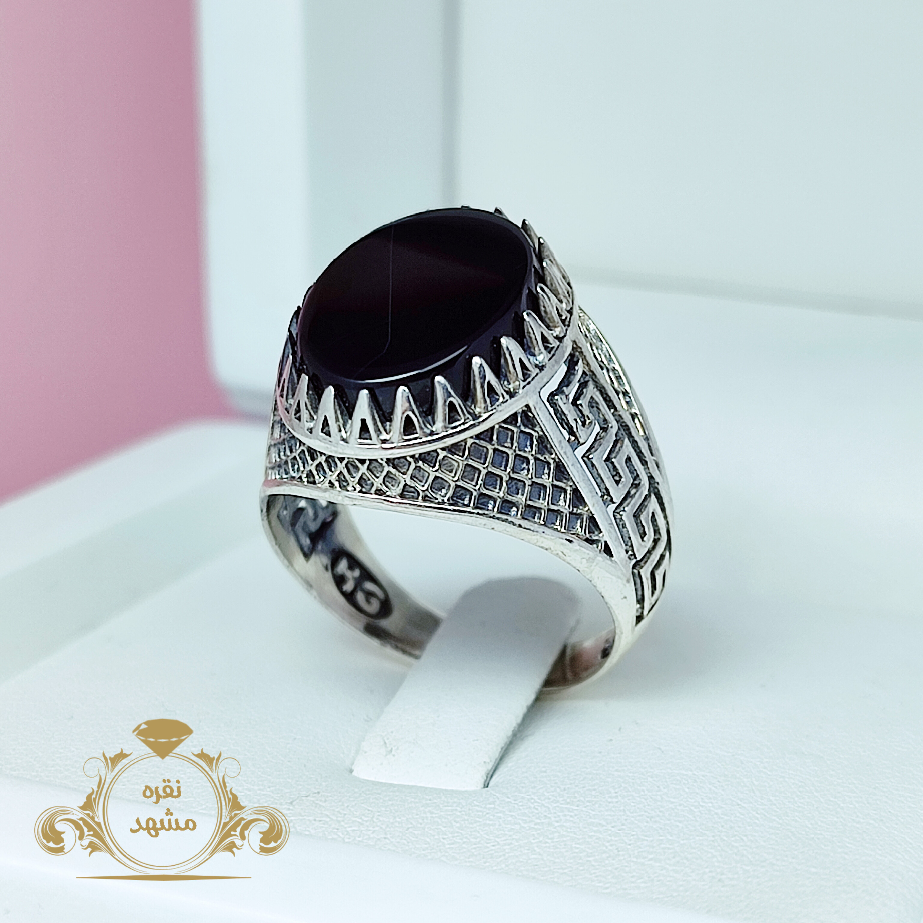 انگشتر نقره عقیق سیاه مردانه طرح ورساچ