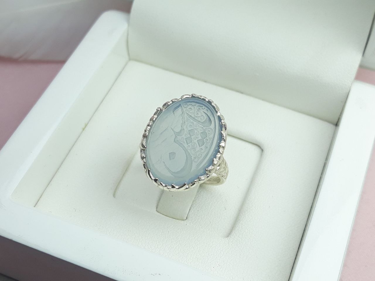 انگشتر زنانه یا حسین عقیق سوسنی ذکر دار