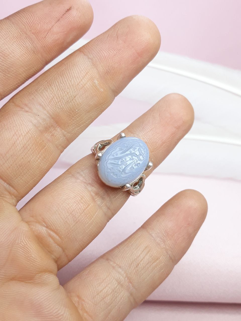 انگشتر زنانه یازهرا عقیق سوسنی یمنی تراش