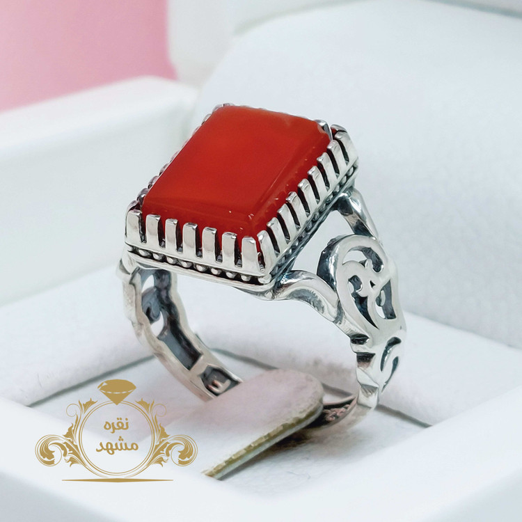 انگشتر رهبری مردانه نقره چهارگوش عقیق سرخ