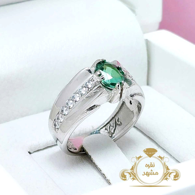 انگشتر اسپرت خیلی شیک توپاز سبز طبیعی