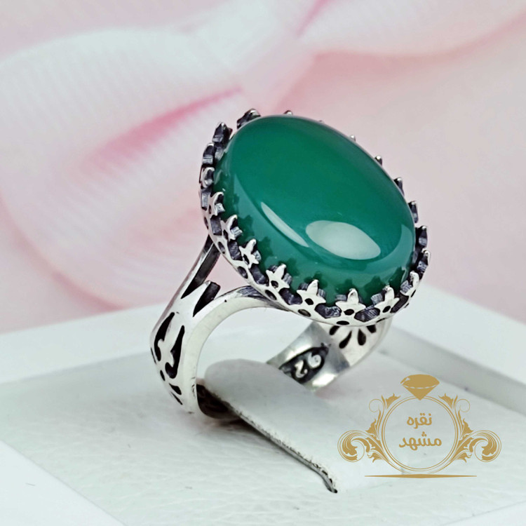 انگشتر عقیق سبز نقره مردانه اصل چنگ نیزه