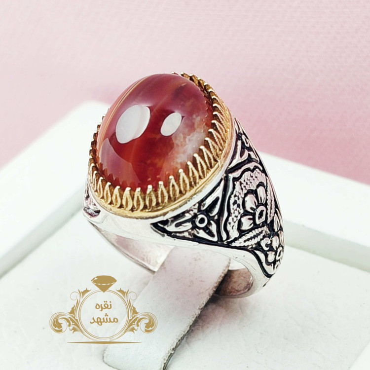 مردانه با سنگ عقیق سلیمانی سرخ خوشرنگ