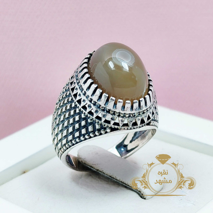 انگشتر مردانه باباقوری زیبا تک چشم قهوه ای