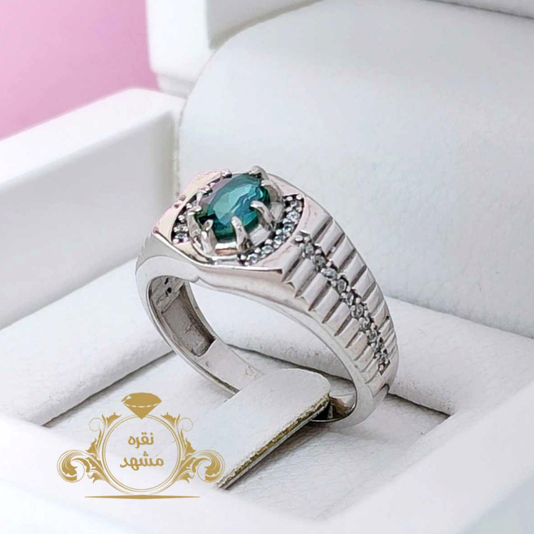 انگشتر مردانه توپاز سبز اصل خاص